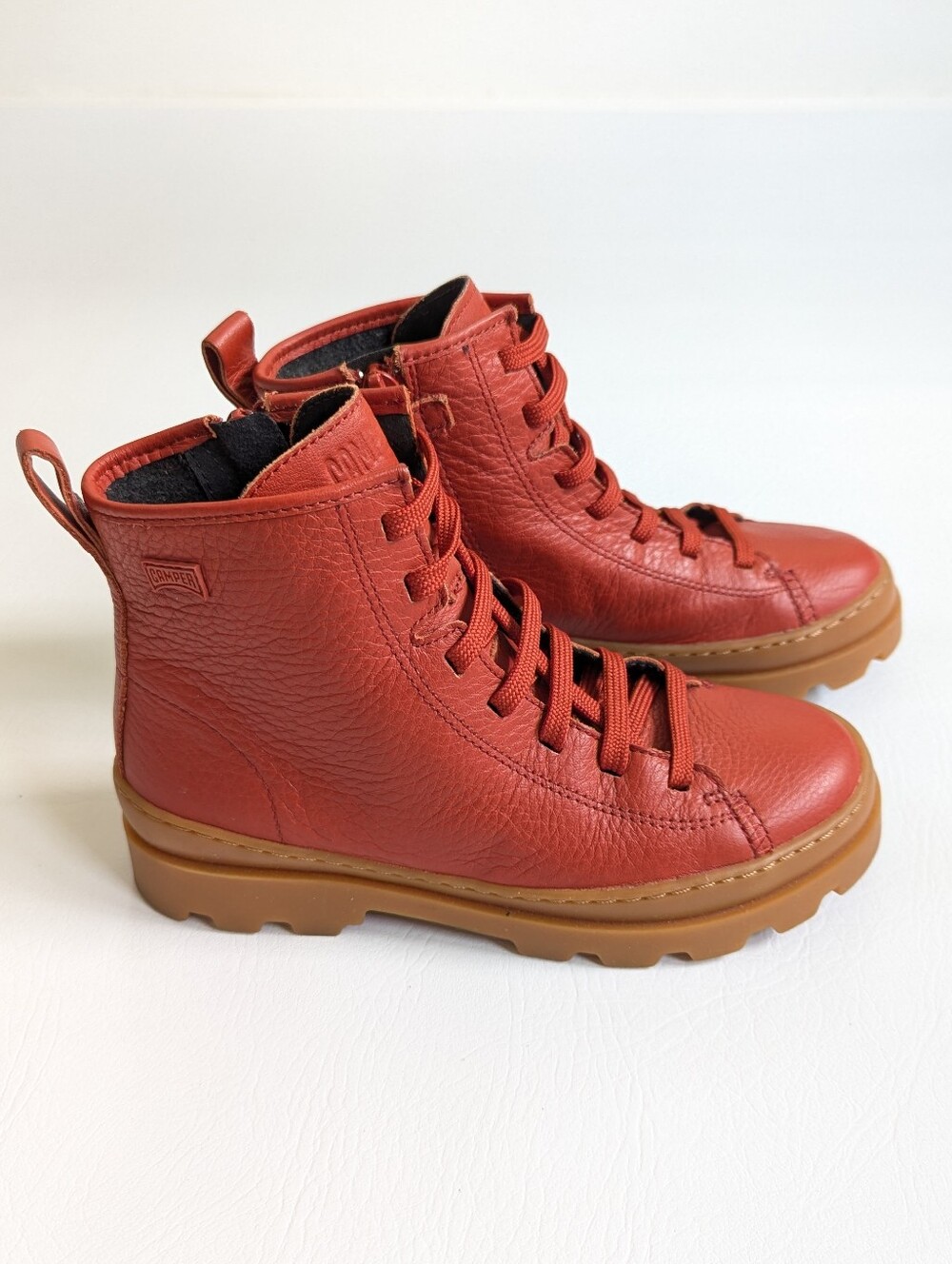 Camper Brutus Kids Red Leather Side Zip Combat Boots Size EU 33 US 2 Lug Sole
